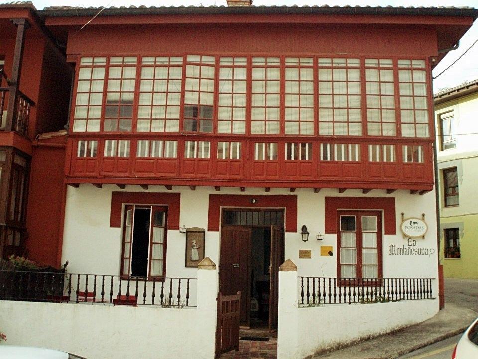 La Montanesuca Comillas Exterior photo